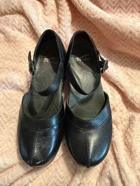 Dansko Black Mary Jane Leather Flats with Buckle Strap